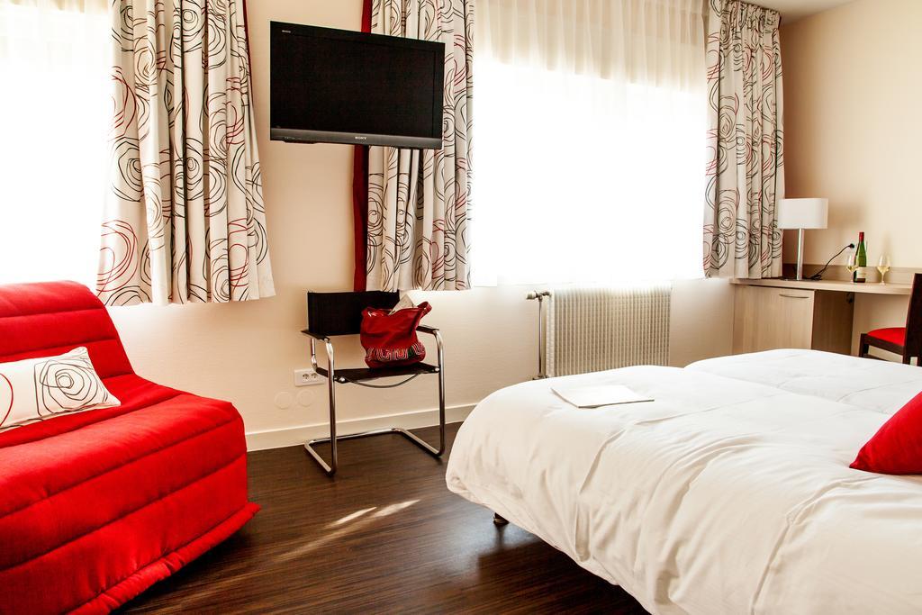Standard Triple Room,807774429:JPEG